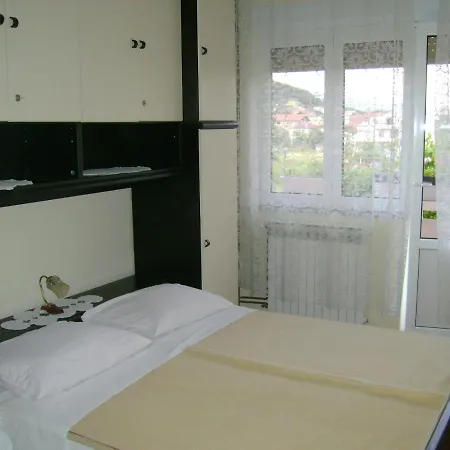 Appartement With A Parking Space Palit, Rab - 14610 Palit
