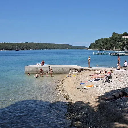 Apartman With Parking Space Palit, Rab - 14610 Palit