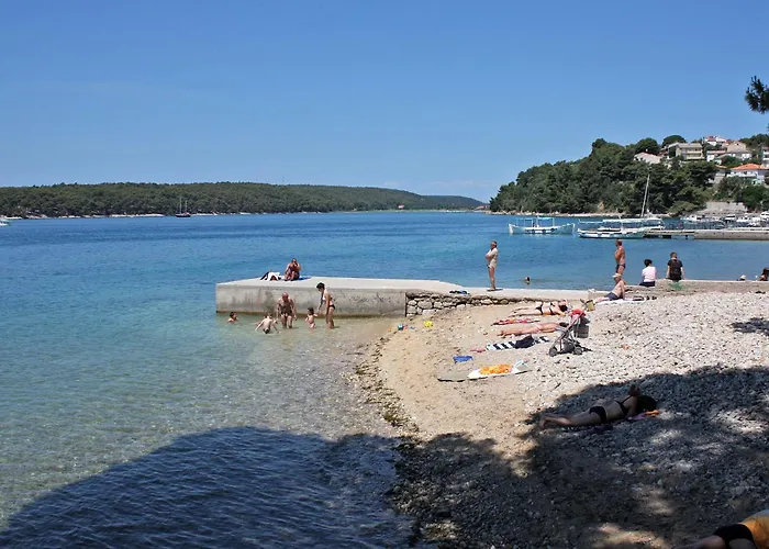 Διαμέρισμα With Parking Space Palit, Rab - 14610 Palit